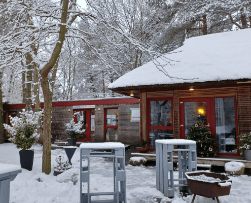 Das Bistro der Stralsunder Werkstätten im verschneiten Zustand.
